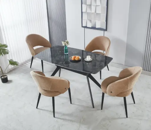 Dining Table + 4 Chairs