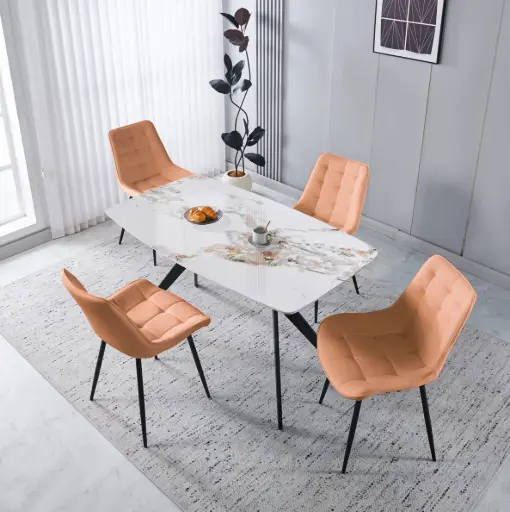 Dining Table + 4 Chairs