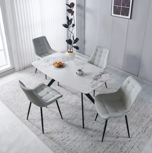 Dining Table + 4 Chairs