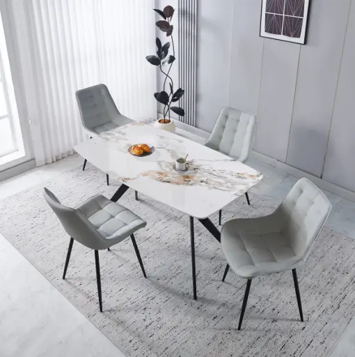 Dining Table + 4 Chairs