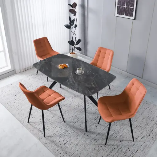 Dining Table + 4 Chairs