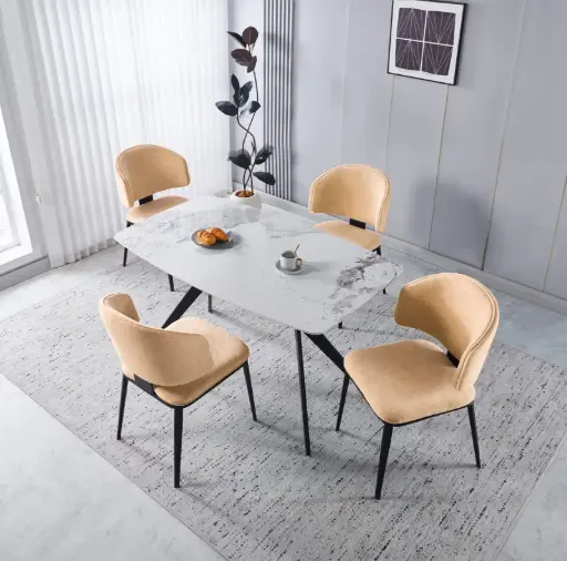 Dining Table + 4 Chairs